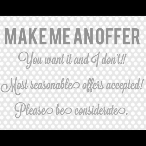 Come and make a deal! I want to clean my closet😊 - Picture 7 of 9